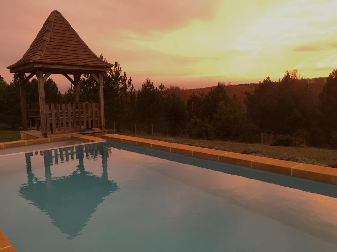 مبيت وإفطار Mauzac-et-Grand-Castang Le Lion D'Or En Perigord المظهر الخارجي الصورة